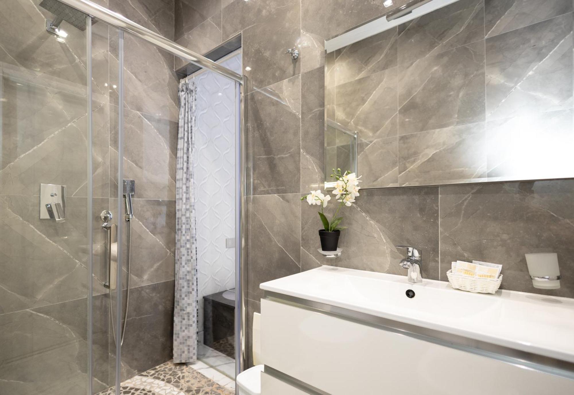 La Perla Luxury Bed & Breakfast